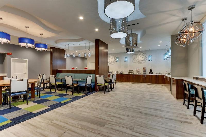 TownePlace Suites by Marriott Houston I-10 East image