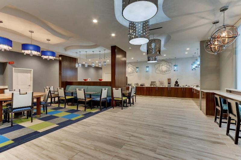 TownePlace Suites by Marriott Houston I-10 East image
