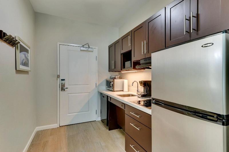 TownePlace Suites by Marriott Houston I-10 East image