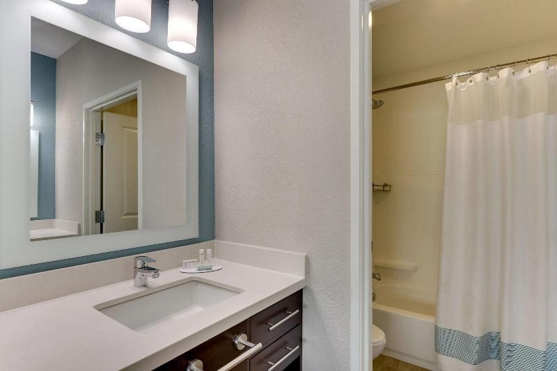 TownePlace Suites by Marriott Houston I-10 East image