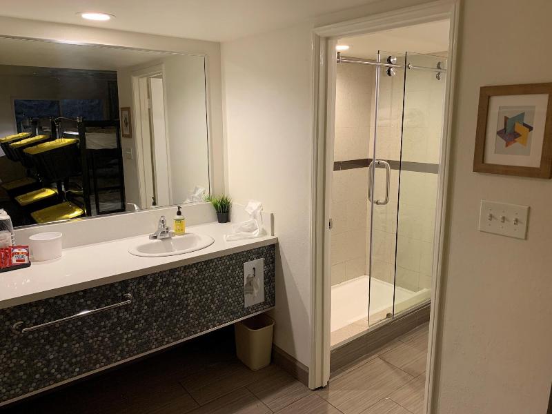 Bposhtels Las Vegas image