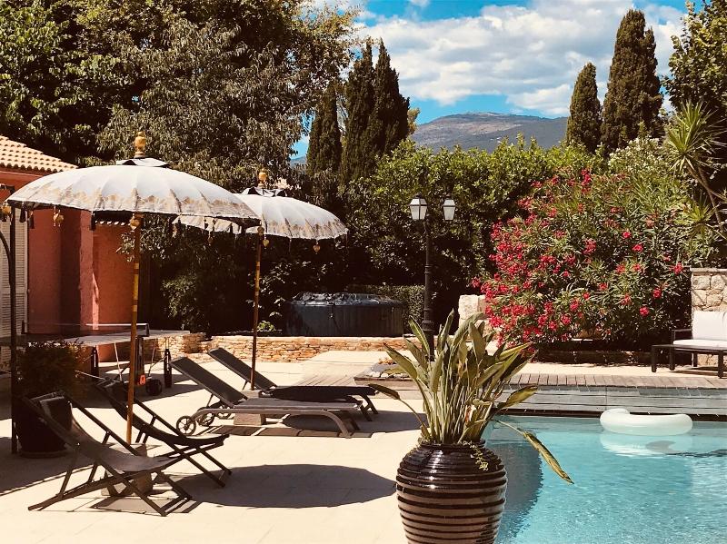 Villa Mathis image