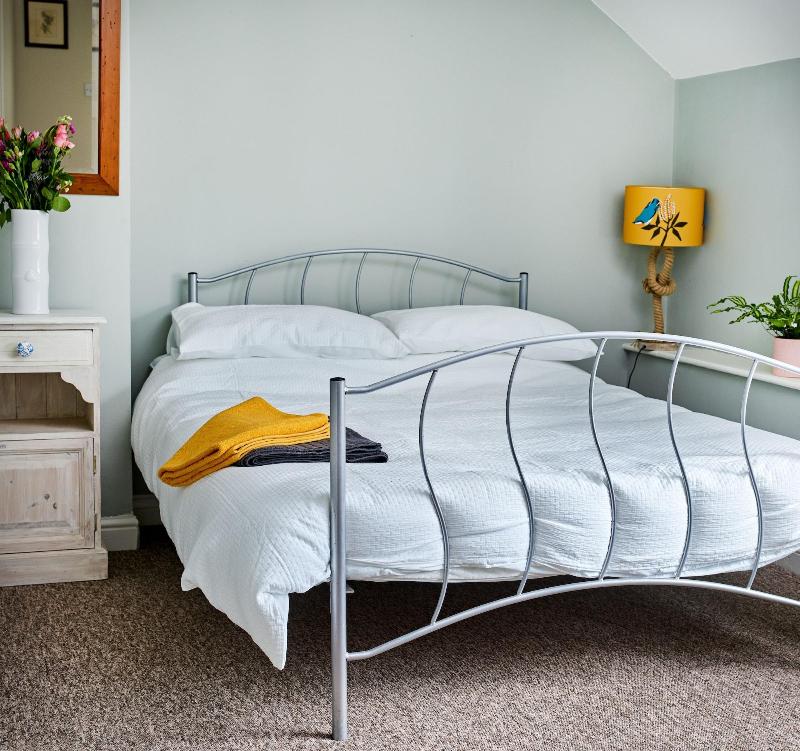 The Martlet Inn image