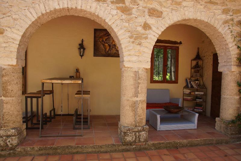 Prieure D Orniols image