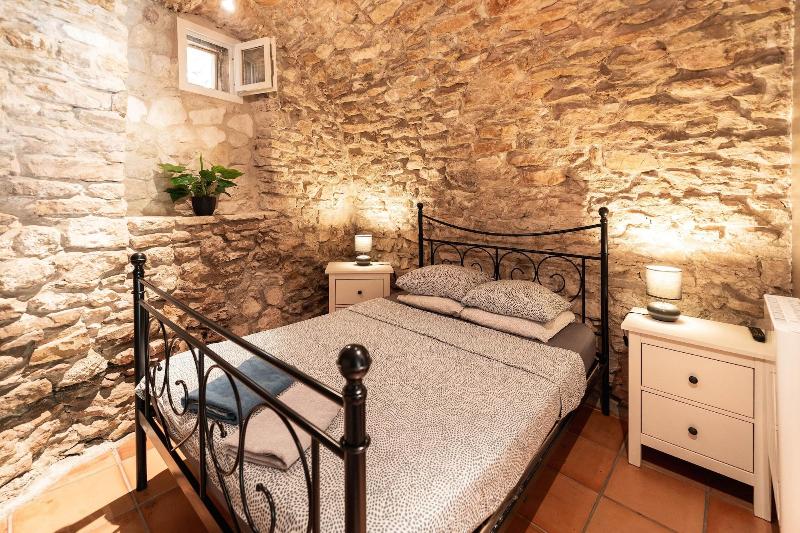Prieure D Orniols image