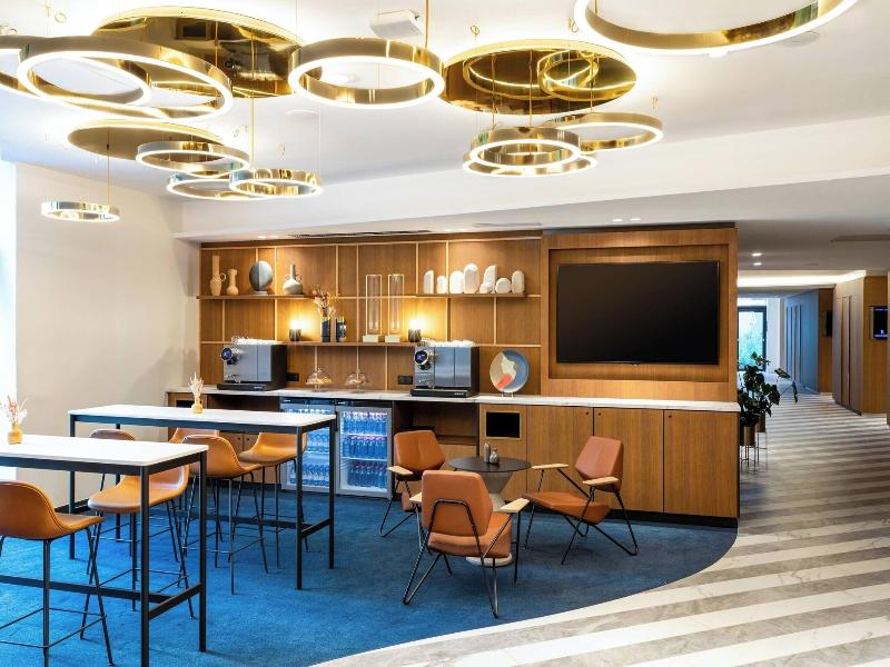 Renaissance Bordeaux Hotel image