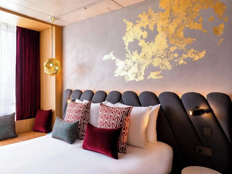 Renaissance Bordeaux Hotel image
