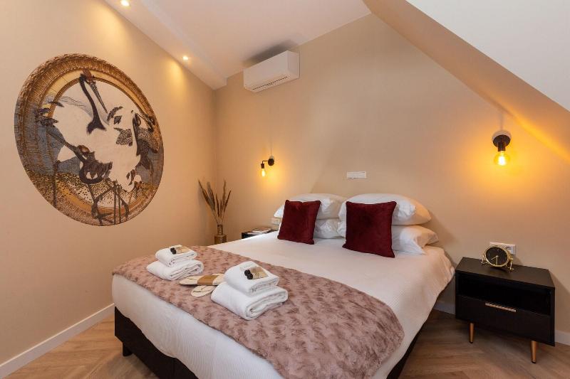 Ben's Boutique Hotel image