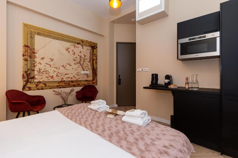 Ben's Boutique Hotel image