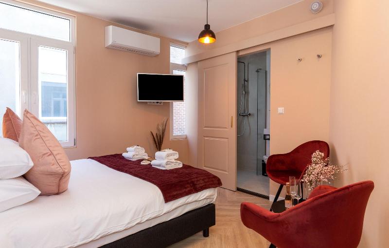 Ben's Boutique Hotel image