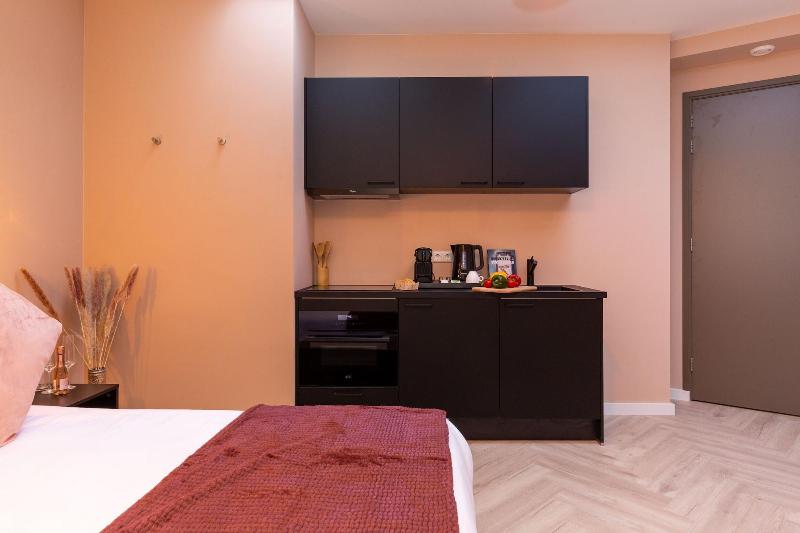 Ben's Boutique Hotel image