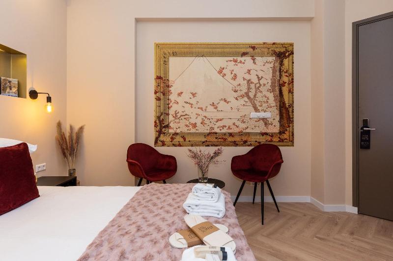 Ben's Boutique Hotel image