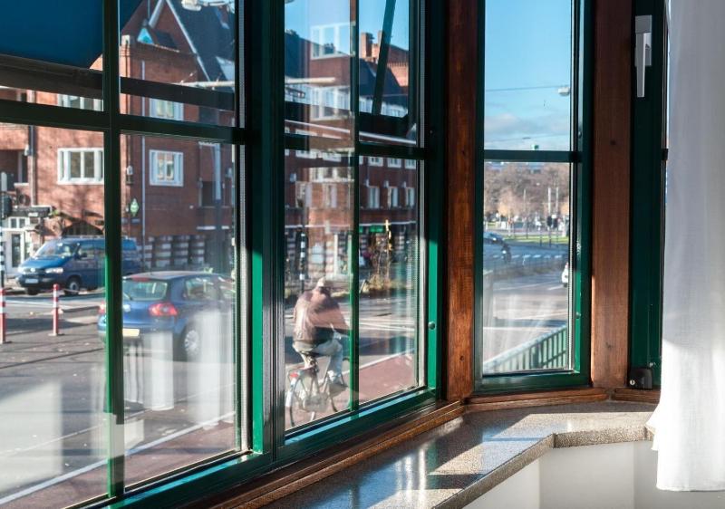 SWEETS - Overtoomsesluis image
