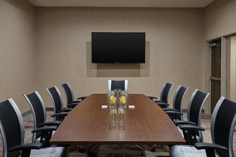 Courtyard by Marriott Denver Aurora image