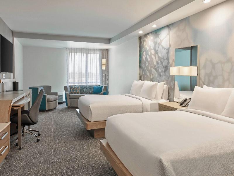 Courtyard by Marriott Denver Aurora image