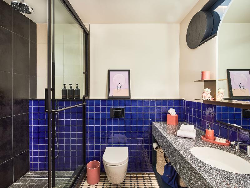 Catbird Hotel image