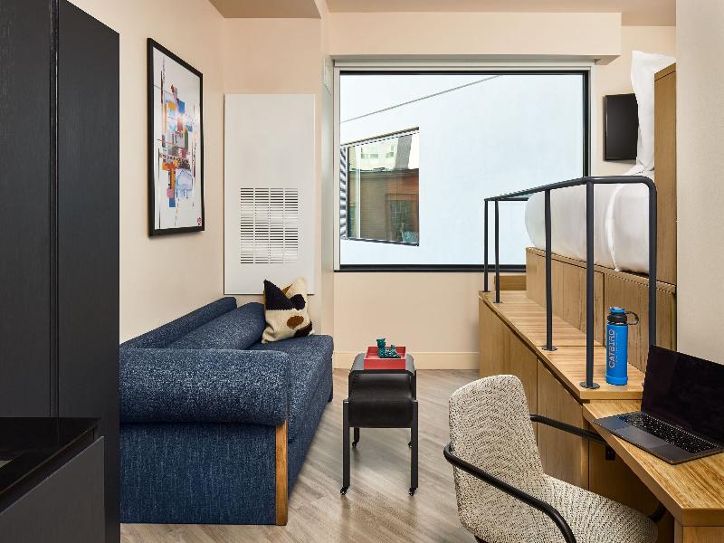 Catbird Hotel image