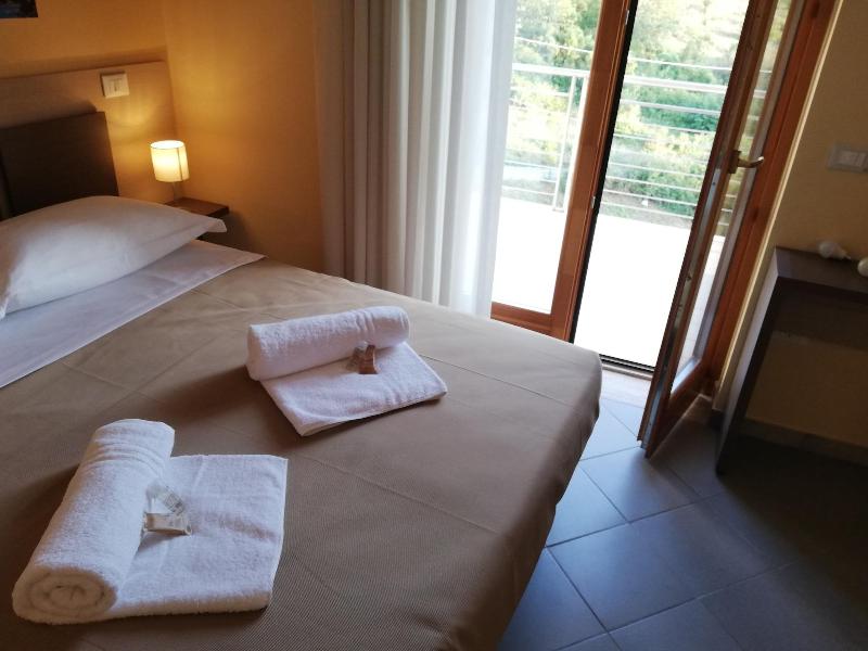 Statera Hotel Village image