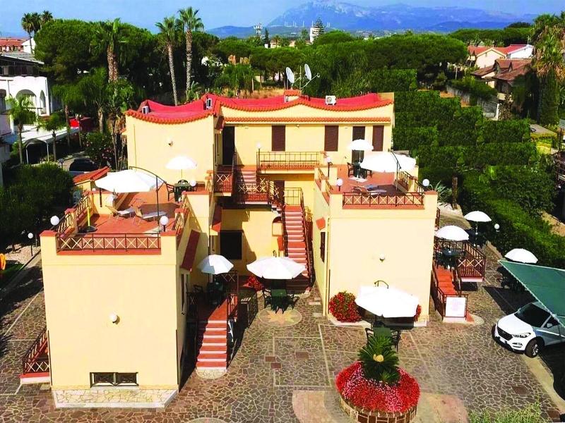Villa Paeonia image