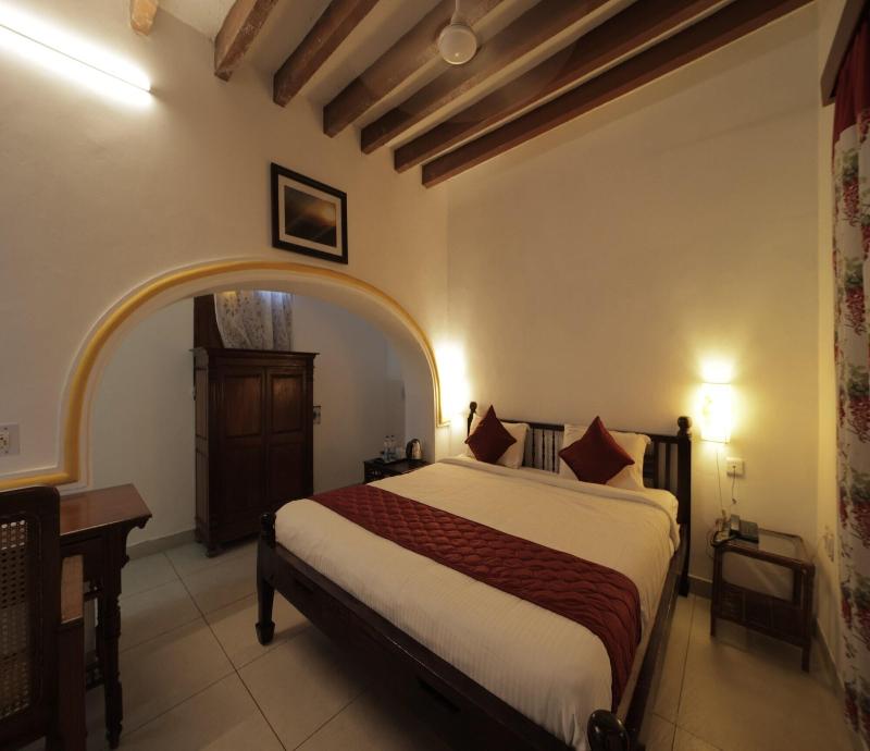 Dumas Guest House image