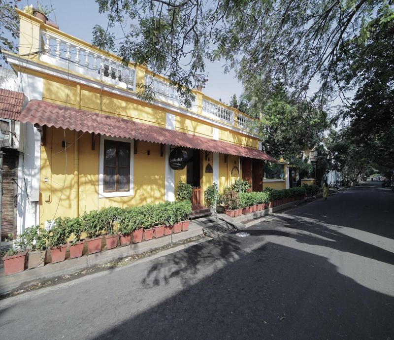 Dumas Guest House image