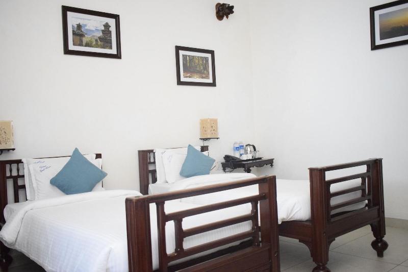 Dumas Guest House image