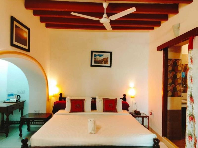 Dumas Guest House image