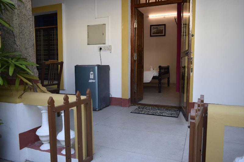 Dumas Guest House image