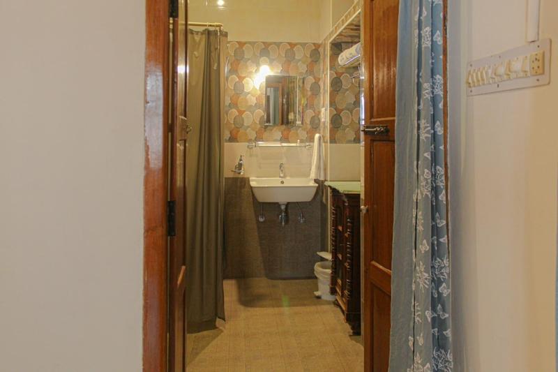 Dumas Guest House image