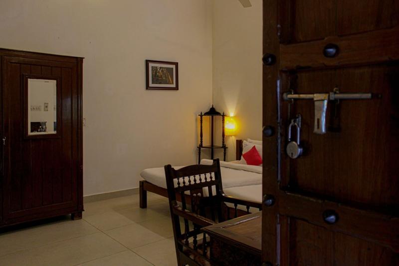 Dumas Guest House image