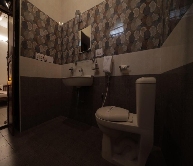 Dumas Guest House image