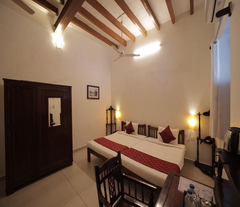Dumas Guest House image