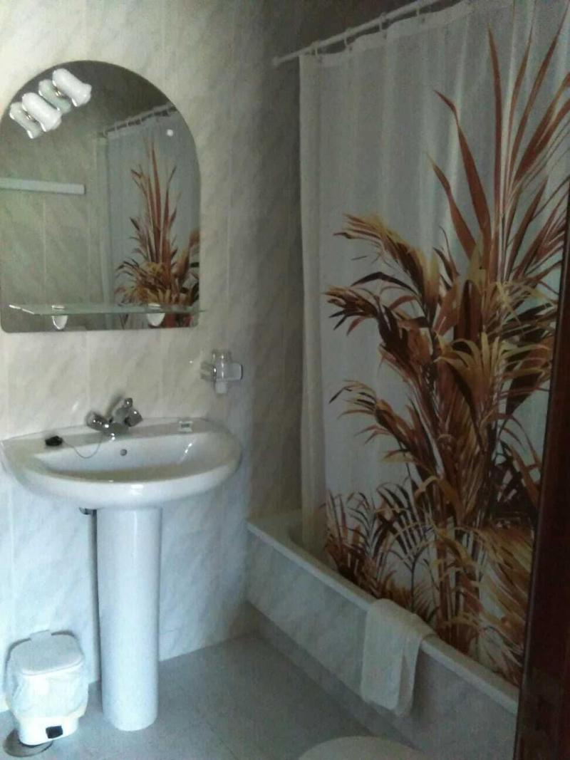 Hostal La Paz image