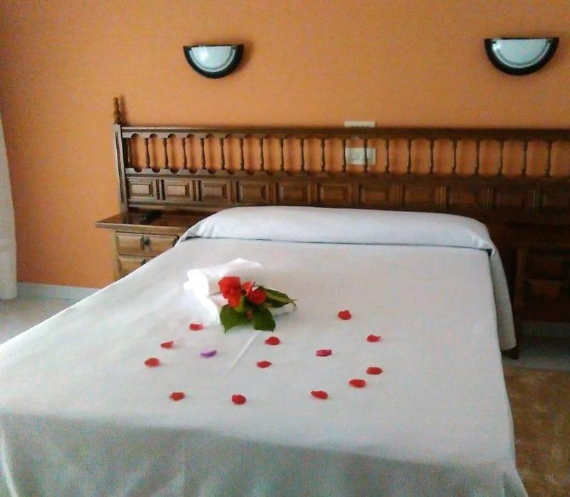 Hostal La Paz image