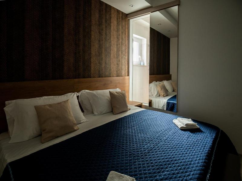 Gu Hotel image
