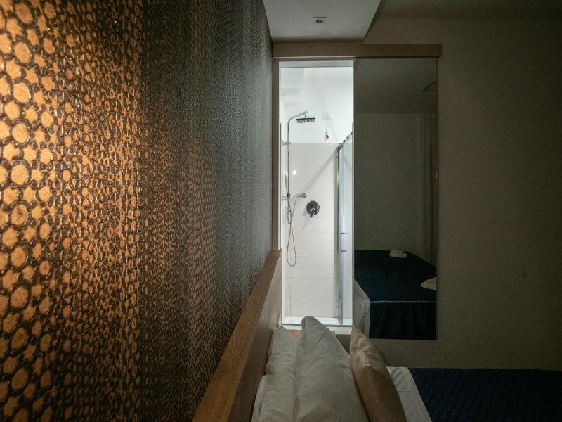 Gu Hotel image