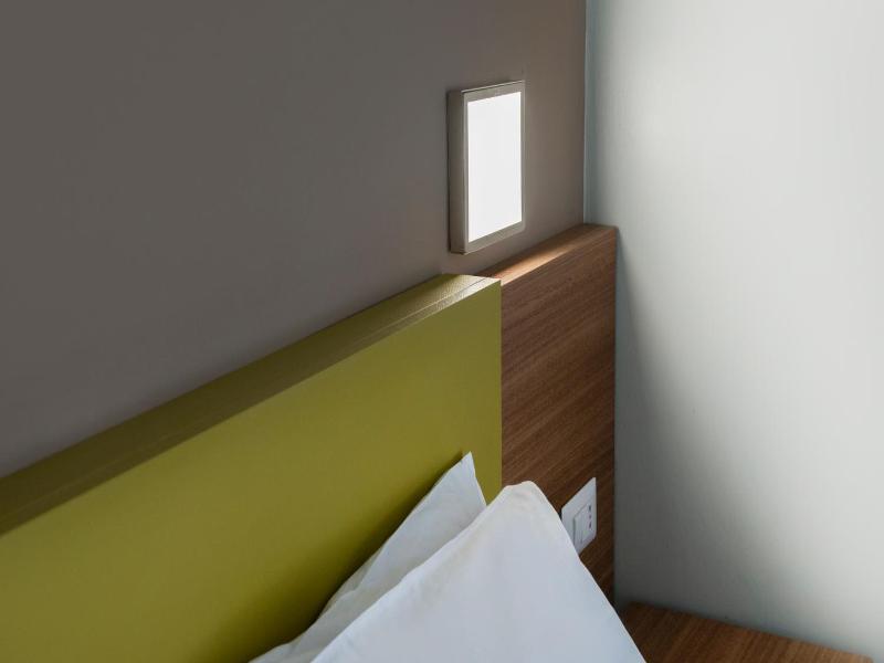 Gu Hotel image