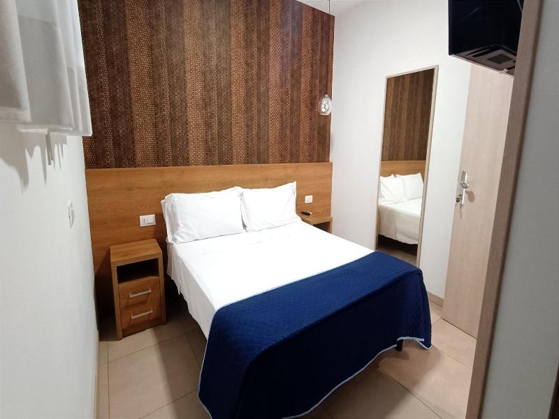 Gu Hotel image