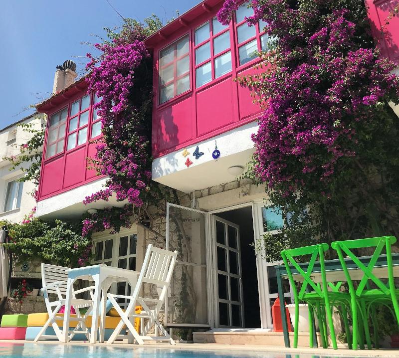 Begonvil Butik Otel by Aliki Alacati — photo 3