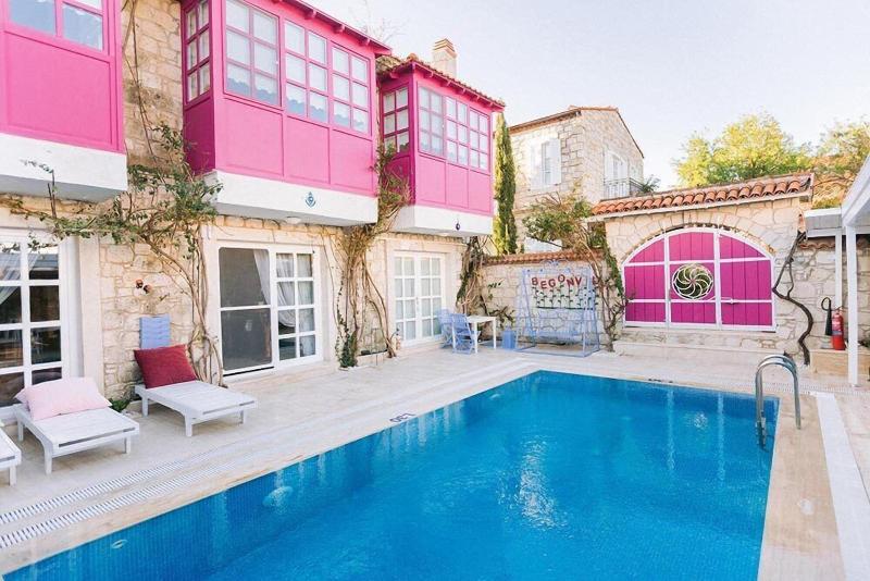 Begonvil Butik Otel by Aliki Alacati — photo 4