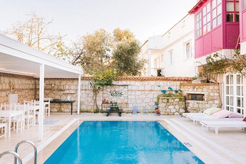 Begonvil Butik Otel by Aliki Alacati — photo 5