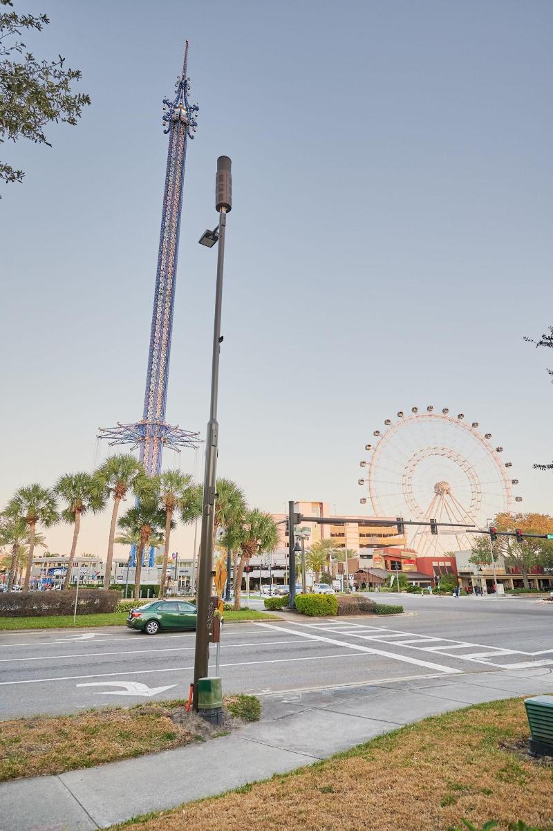 Sonder at The Point image