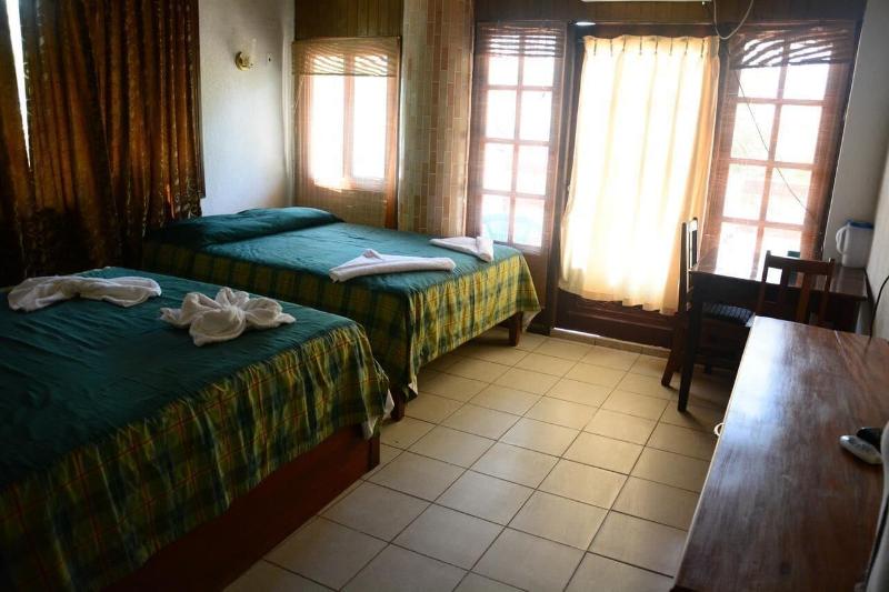 Hotel Sherwood image