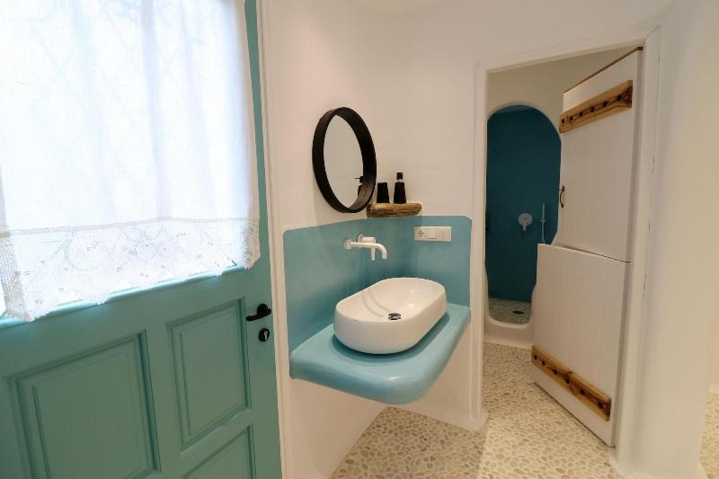 Cave Suites image
