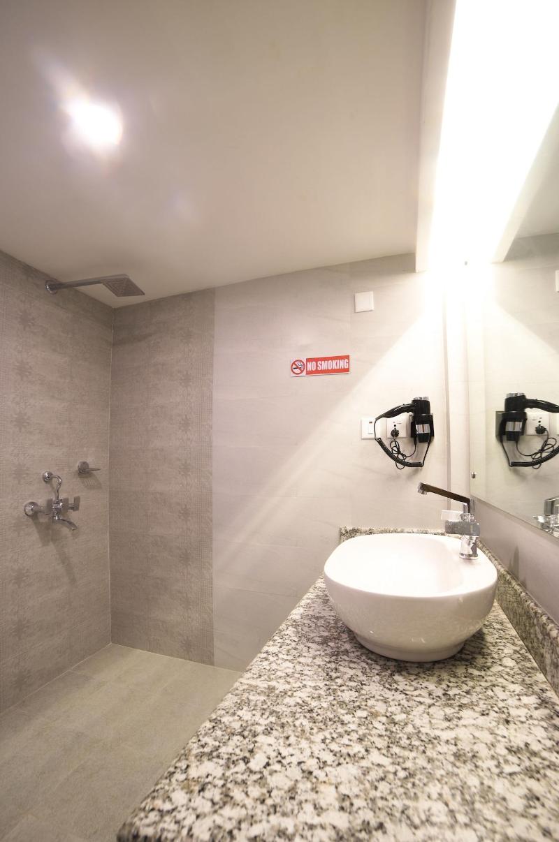Ganapati Airport Hotel image