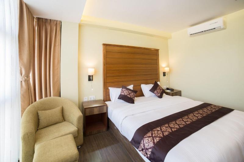 Ganapati Airport Hotel image