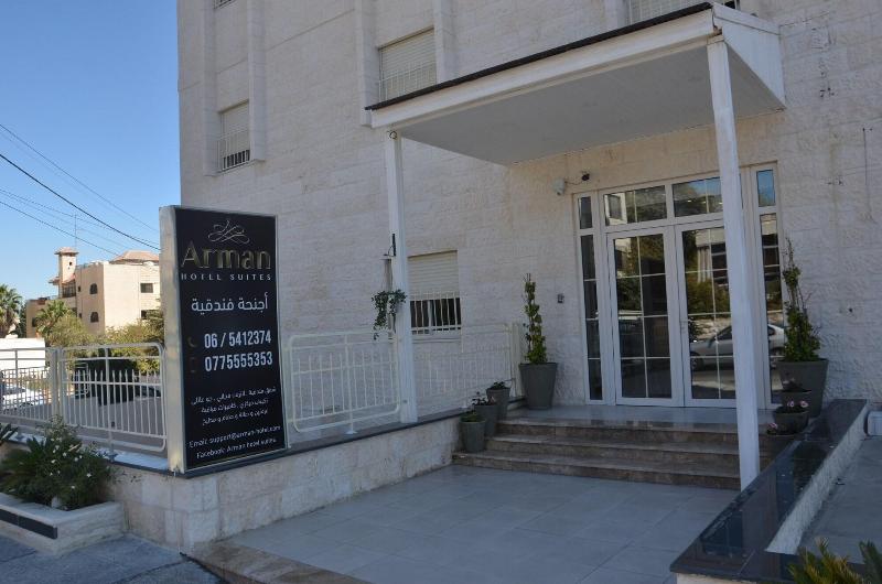 Arman Hotel Suites image