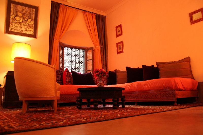 Dar Oulhoum image
