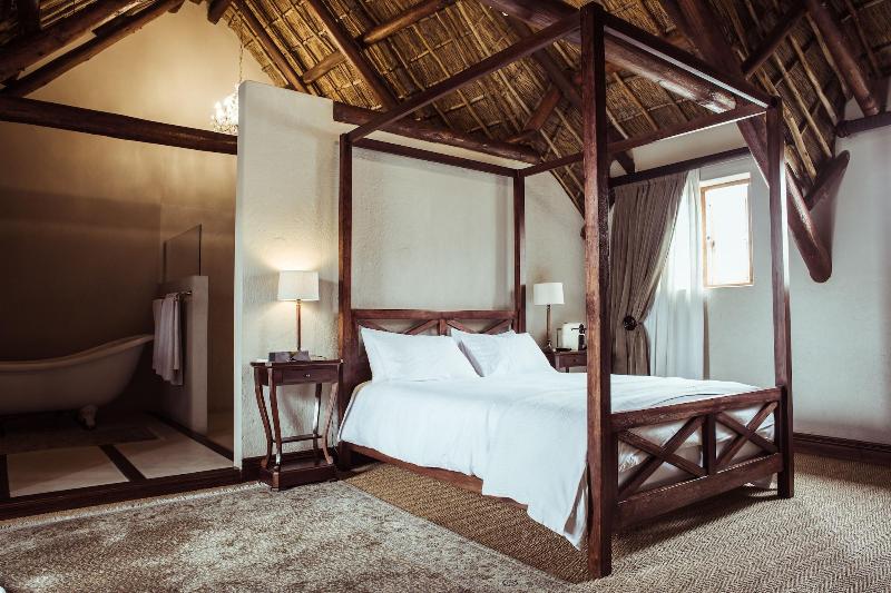 The Iris Boutique Hotel image