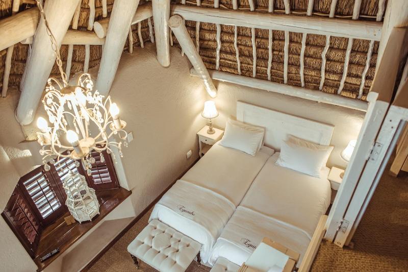 The Iris Boutique Hotel image